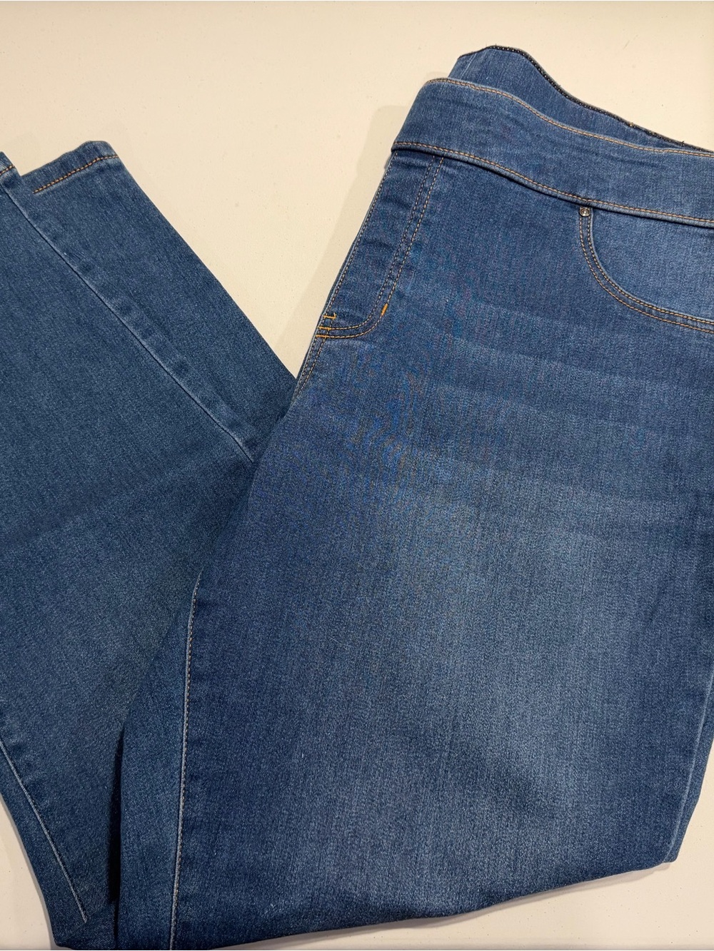 The Pioneer Woman Classic Indigo Pull on Stretch Jeans